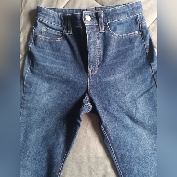 UNIQLO JEANS - Picture 3 of 9